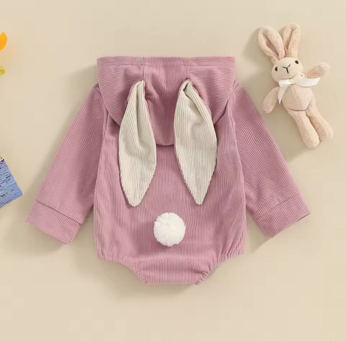 Ribbed bunny romper with hood
